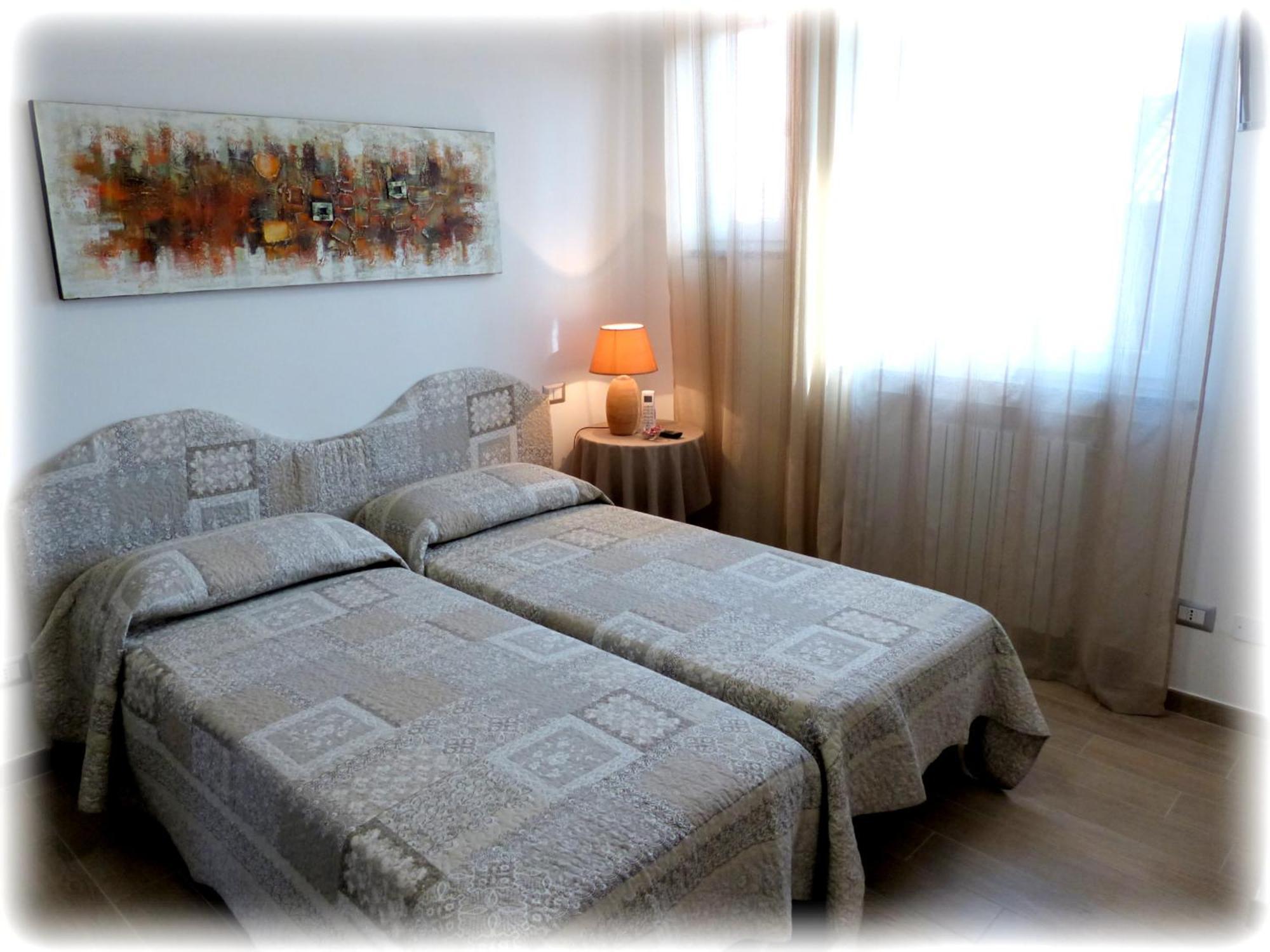 Marinella Guest House Cornale Pokój zdjęcie